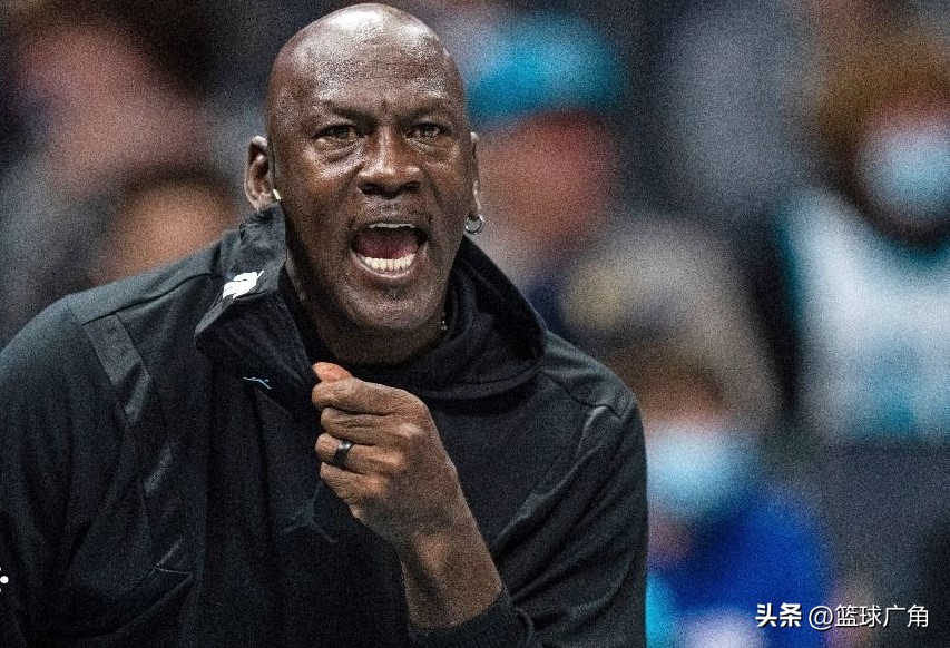 盘点篮球之神乔丹生涯数据,乔丹年收益