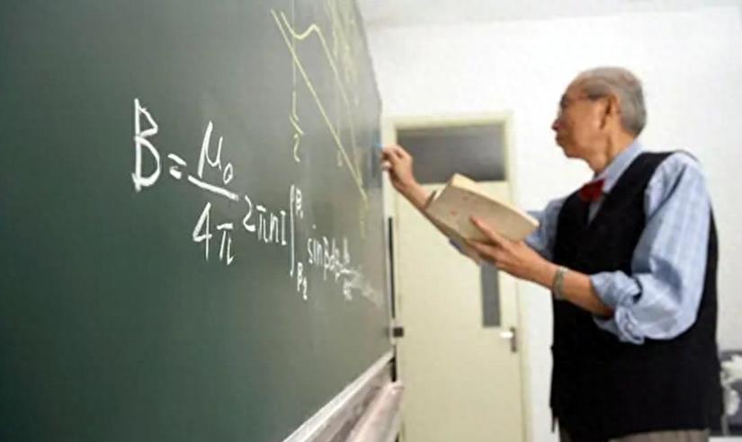 2018年，西安女大学生遭系书记猥亵，不堪折磨上吊自杀，遗书曝光