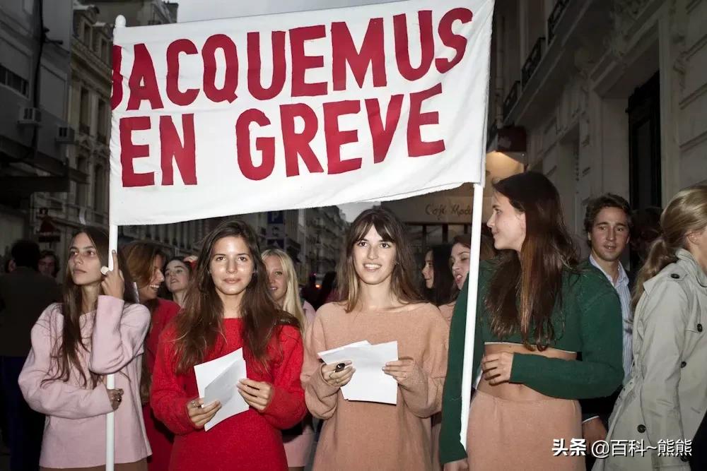 “我不做衣服，我讲故事”