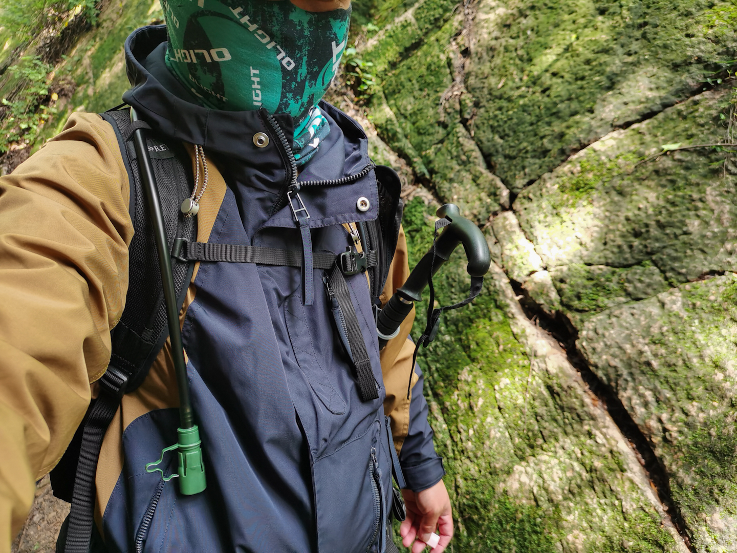 背包小鹰osprey,小鹰魔爪26背包功能详解