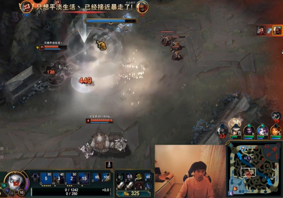 张嘉文二塔脏兵出萃取视频,张嘉文出萃取队友挂机