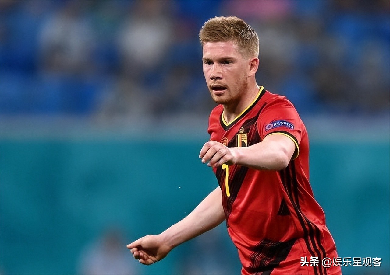 当今足坛十大球星财富,20位足坛巨星的高光时刻