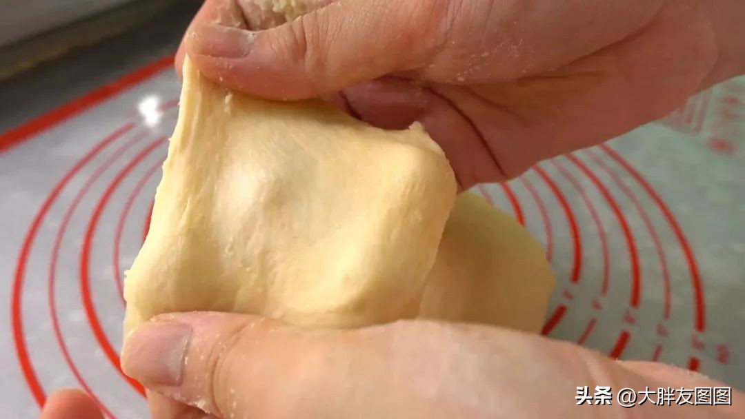 咸蛋黄肉松盒子做法,咸蛋黄肉松馅的制作方法