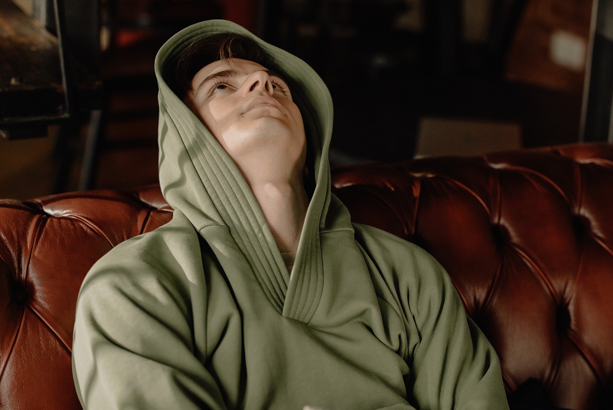 姐姐自私作为弟弟怎么办,如果弟弟不争气当姐姐的该怎样办