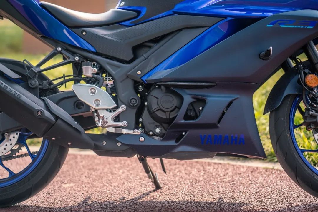 雅马哈yzf-r25测评老款,雅马哈推荐yzf-r6