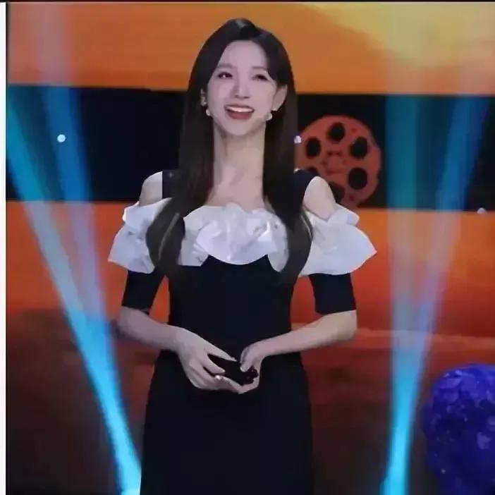 卡塔尔世界杯马凡舒怎么不主持了,卡塔尔世界杯马凡舒怎么不直播了