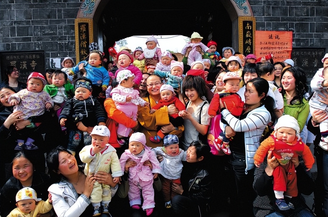 四川汶川的一位和尚连破三戒,汶川地震和尚为救人破了哪三戒