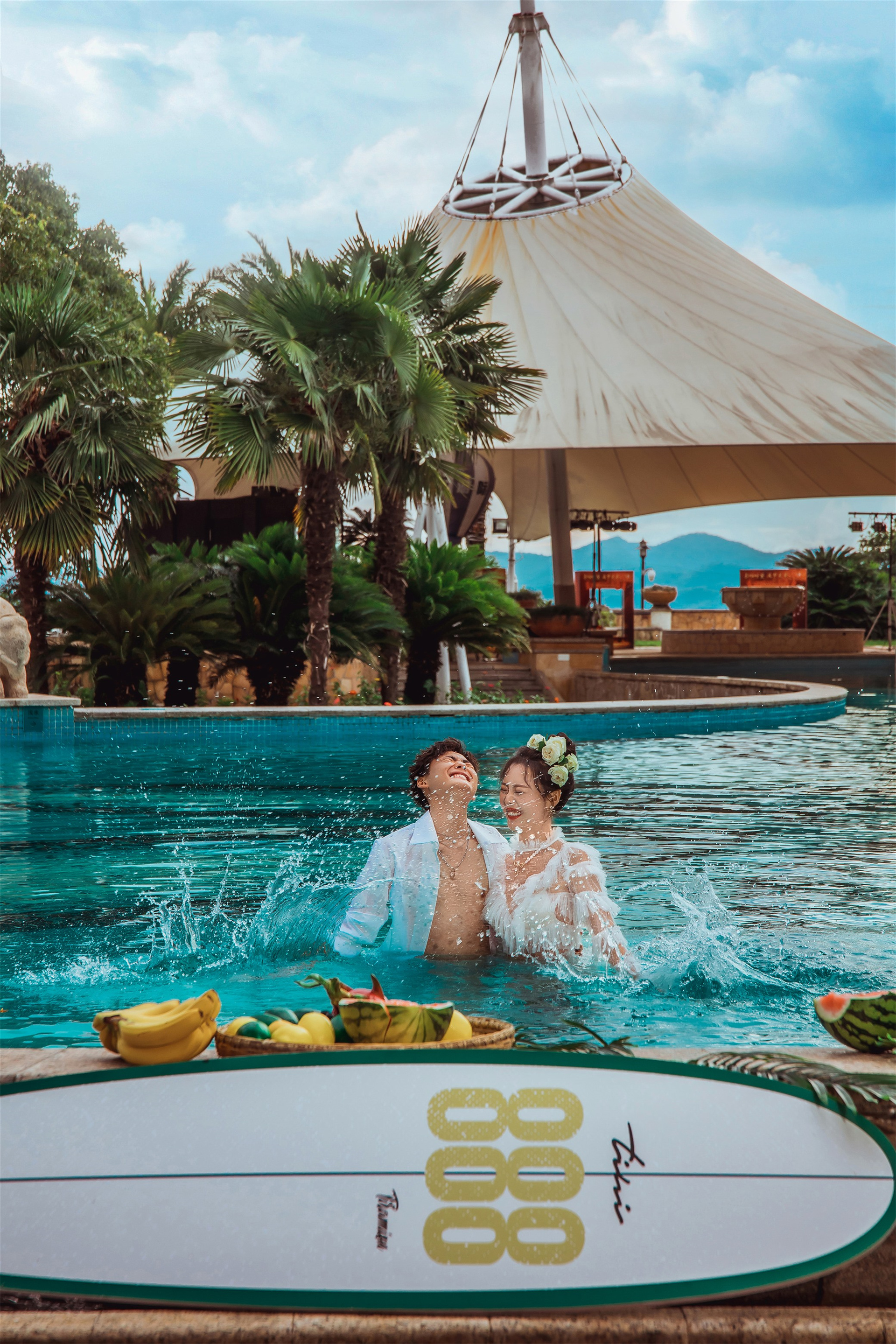 戳心攻略｜拍摄婚纱照价格一般多少？婚纱照拍多少钱的比较合适？