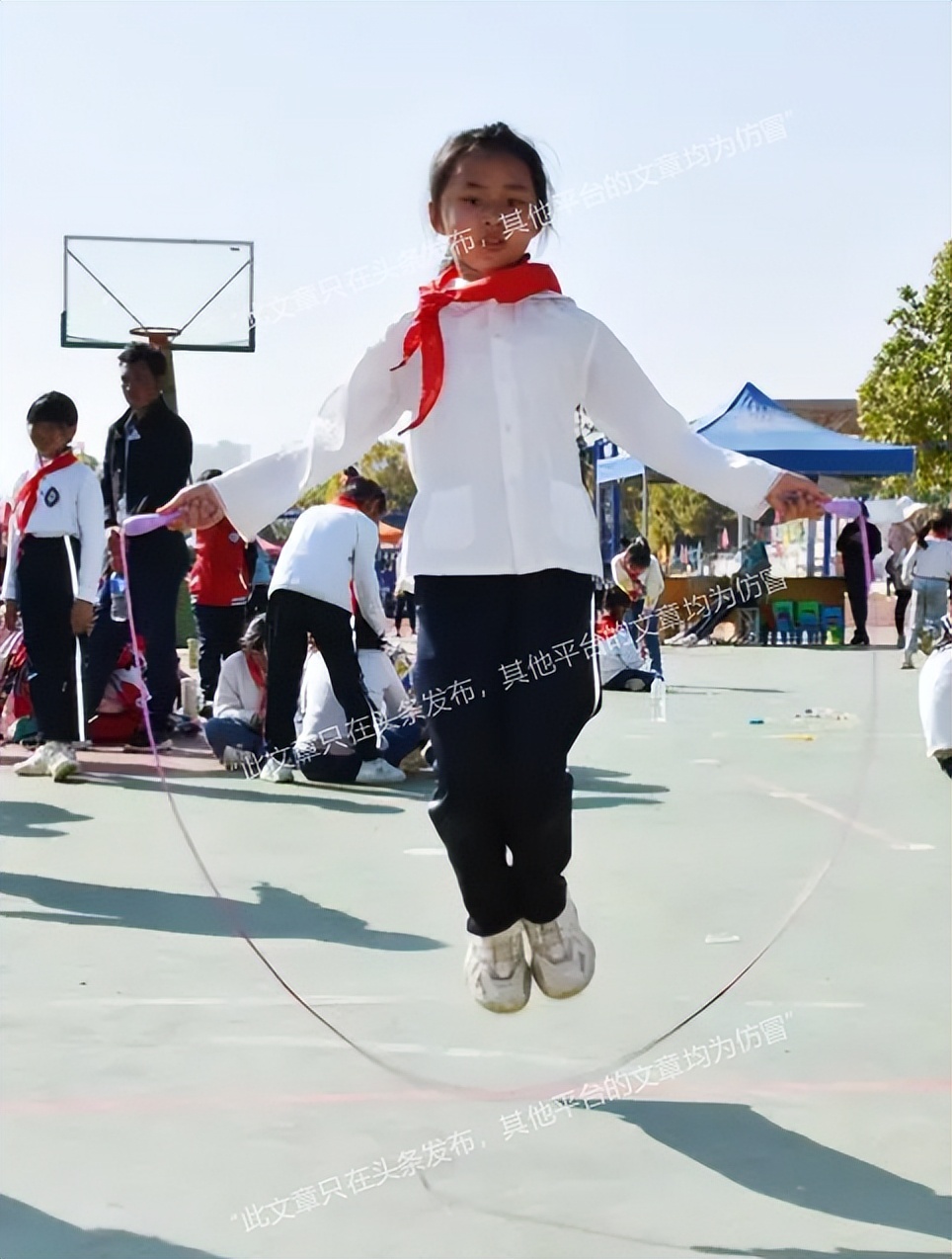 江苏“好色女虎”落马：7套豪宅养15个小白脸，为减刑爽快招供