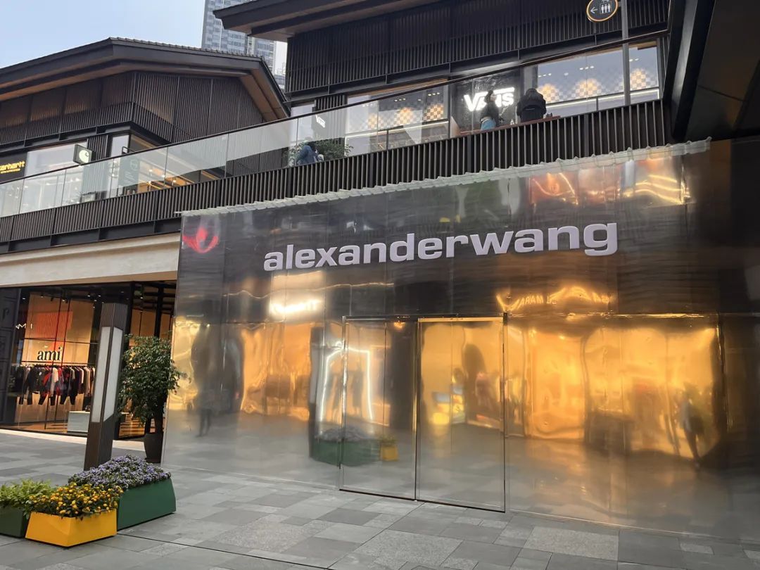 后疫情时代经济发展现状,疫情时期的成都太古里