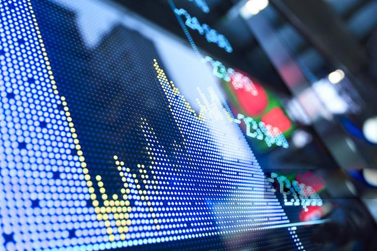 格力盈余管理案例,行业竞争对商业模式的影响