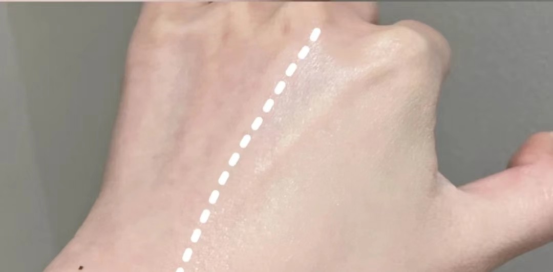 性价比高的平价保湿粉底液,百元以内性价比高的粉底液