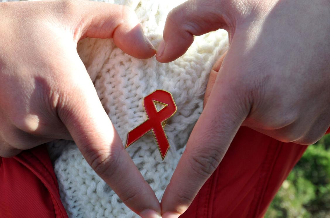 艾滋病常识艾滋病的诊断标准,艾滋病症状全中一定是艾滋病了吗