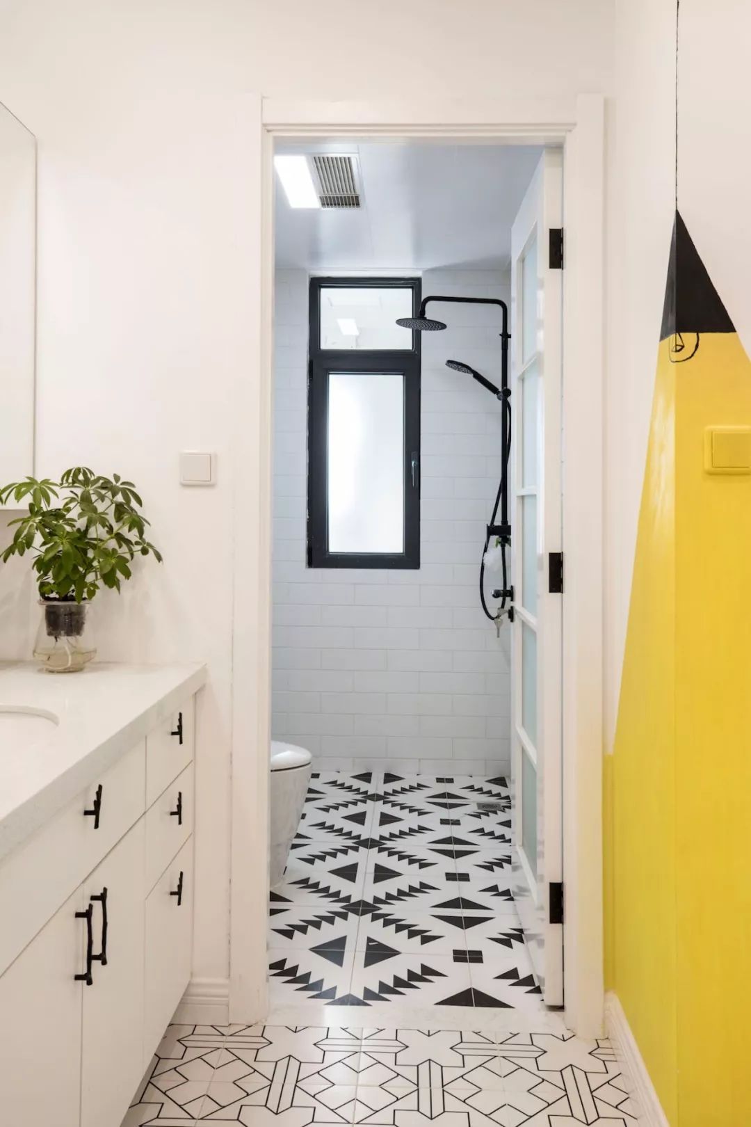 改造房间卧室简约风,12平米卧室改造极简风