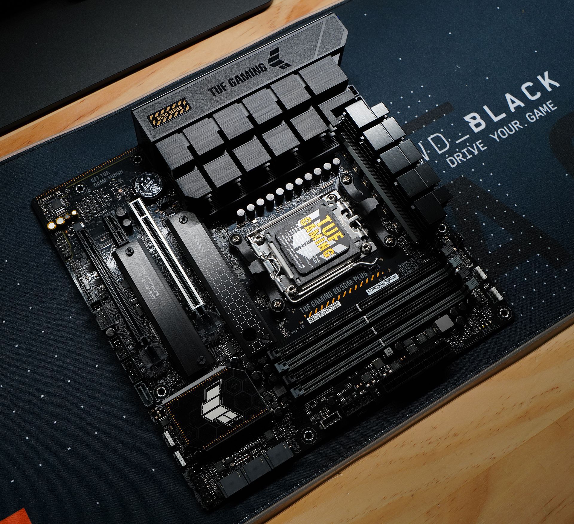 AMD非X锐龙7000最佳座驾华硕TUFGAMINGB650M-PLUSWIFI重炮手