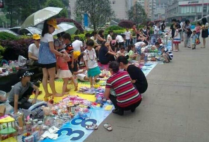 风向变了！为了解决就业问题，竟让老百姓掏钱消费，国家又出手了