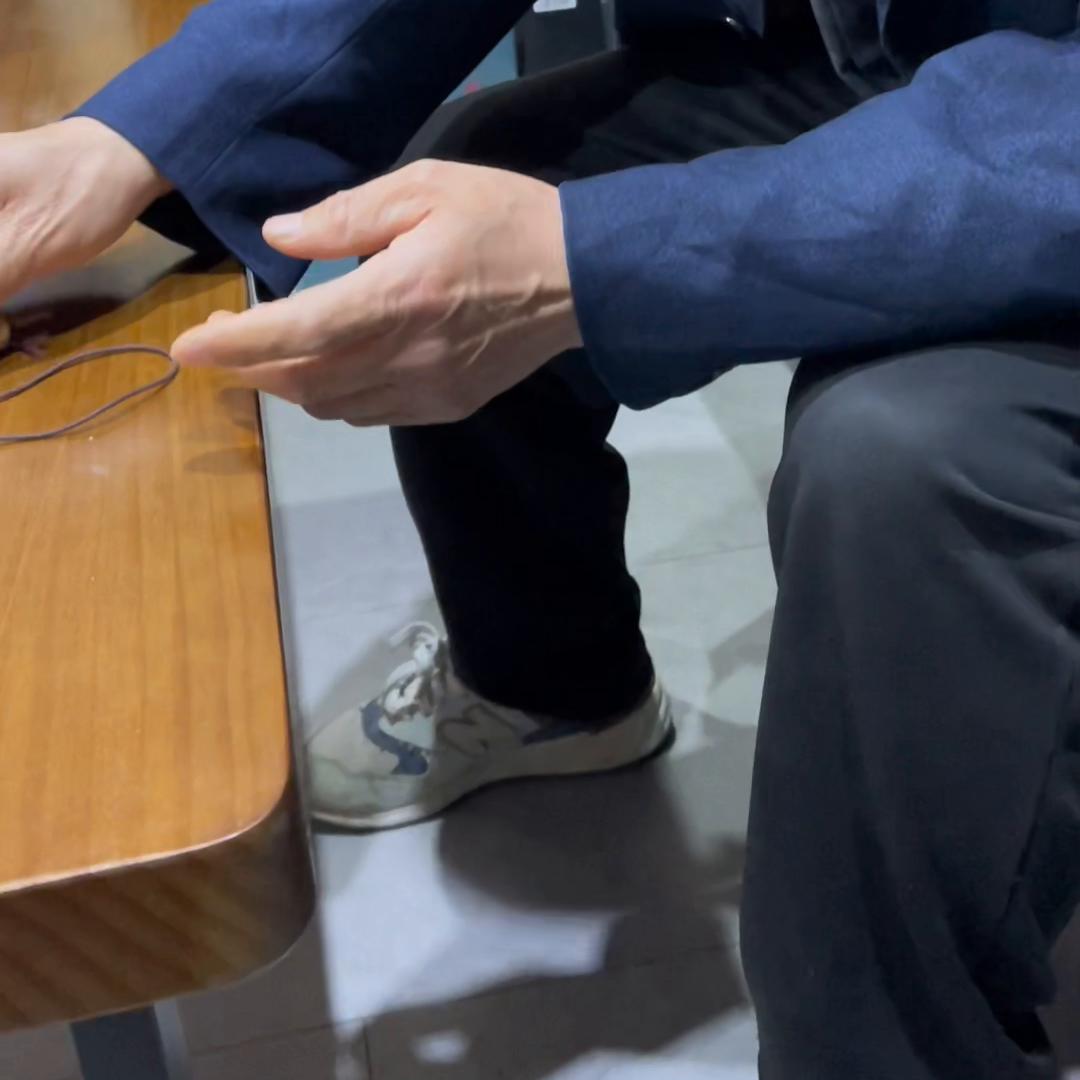 鉴宝金瞳,鉴宝神眼开局就捡漏