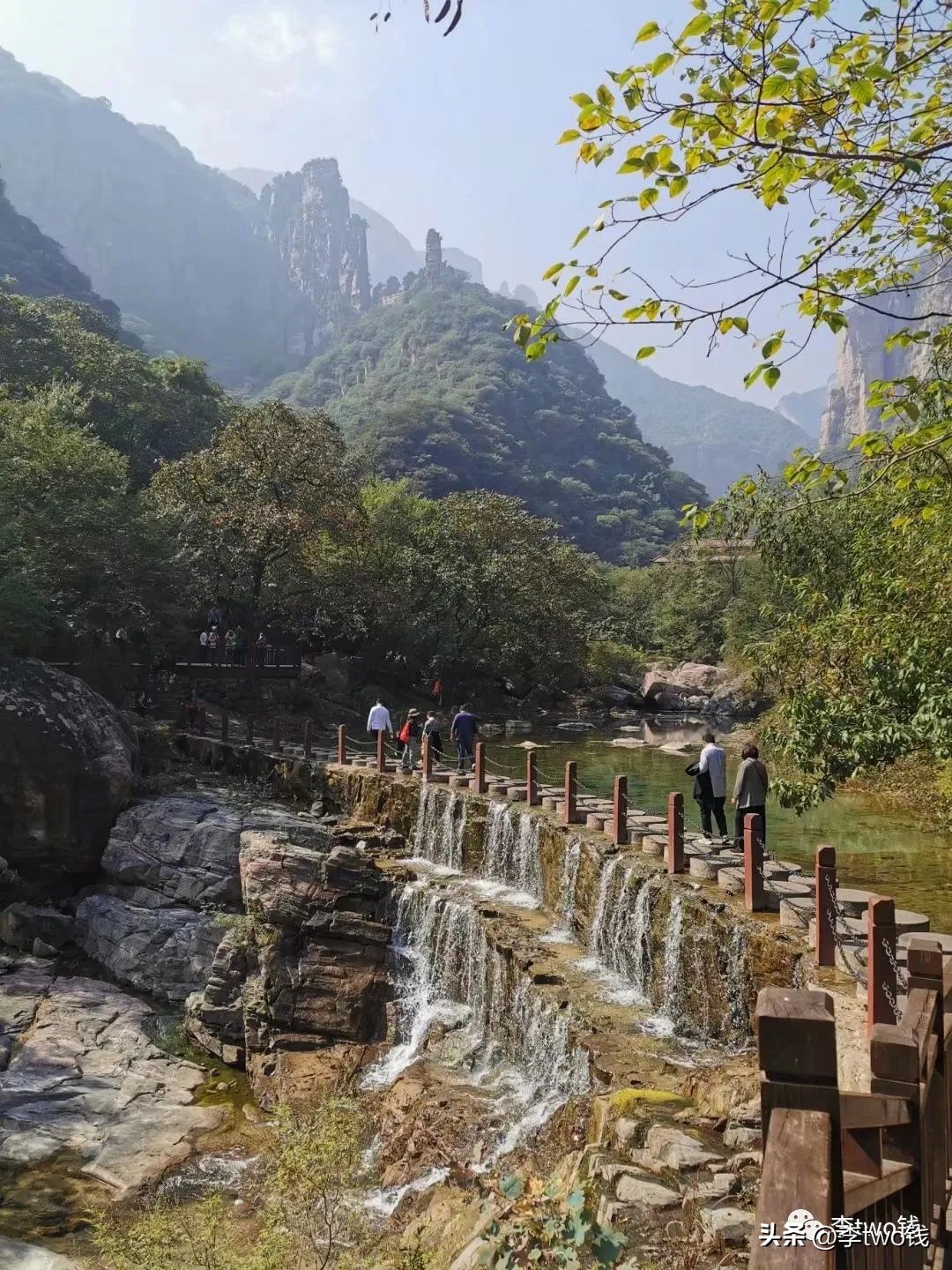 河南省新乡市旅游景点八里沟,河南新乡八里沟风景区图片全景