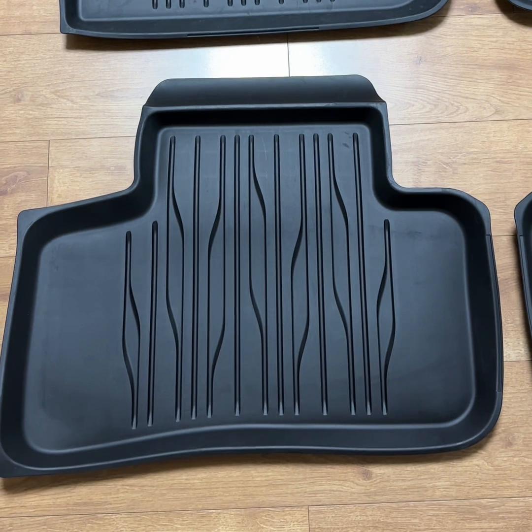 进口奔驰glc脚垫全包围,奔驰GLC汽车脚垫全包围专车专用