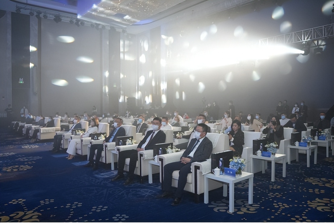 万科都会未来城乌鲁木齐有学区吗,万科都会未来城幼儿园