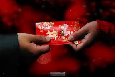 小伙月入过万，买双布鞋的钱还得靠偷，妻子直言：有前科才不给钱