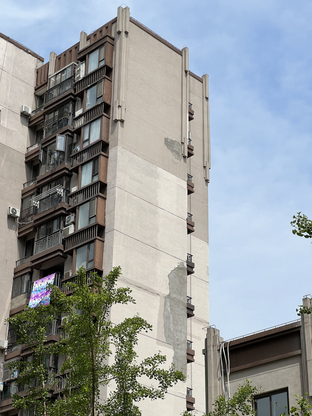 水泥天花板坍塌原视频,水泥墙掉落