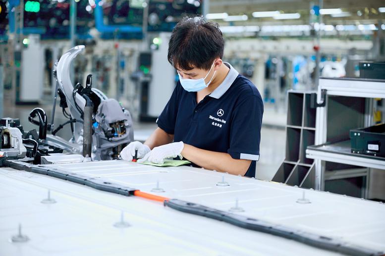 北京奔驰汽车新能源,北京奔驰eqe工厂