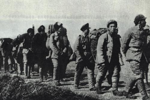 志愿军缴获王牌部队,志愿军缴获了大量毛毯