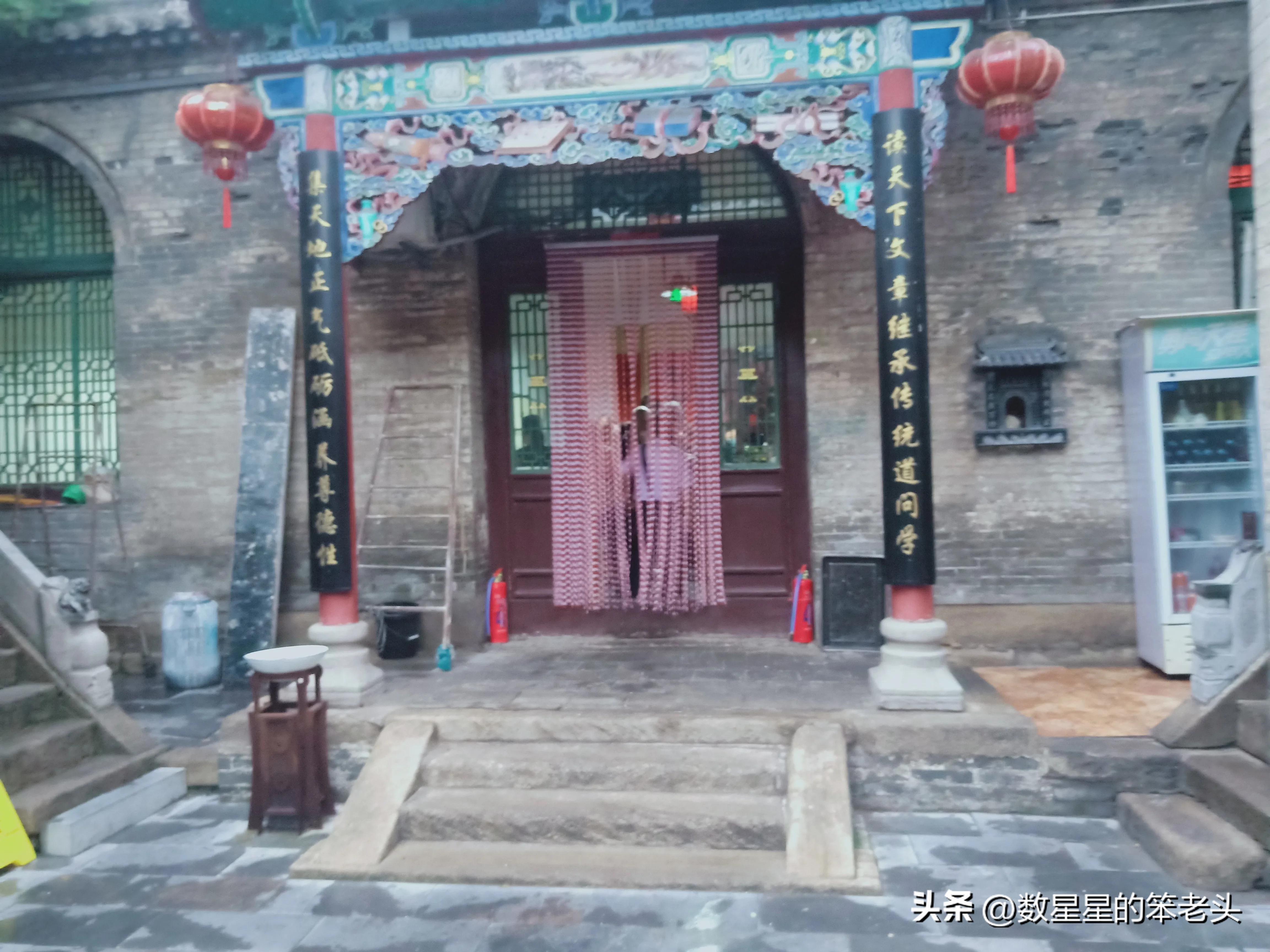 游固关长城，买阳泉陶瓷，品三八席感受做阳泉女婿