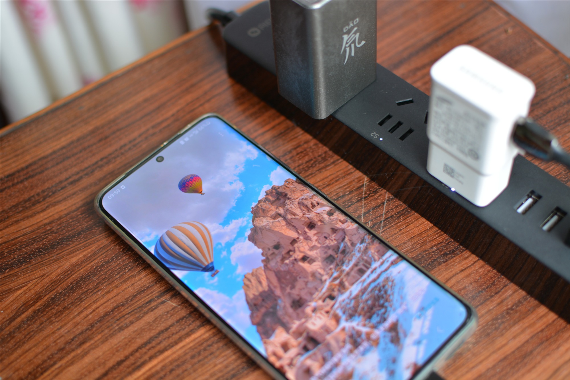 努比亚氮化镓65w超级快充头,努比亚氮化镓165w充电器充iphone