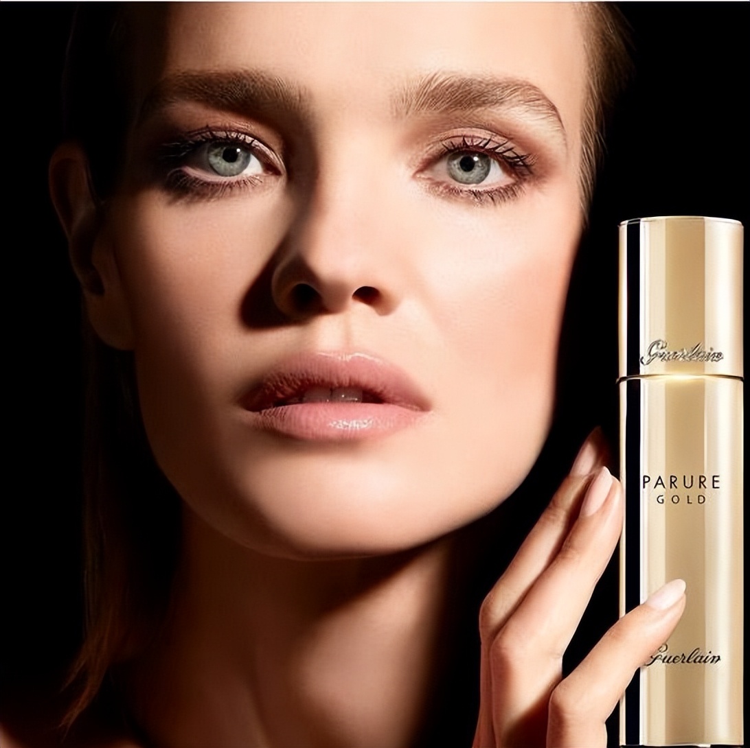 粉底液雅诗兰黛白金推荐,粉底液红黑榜大牌油皮