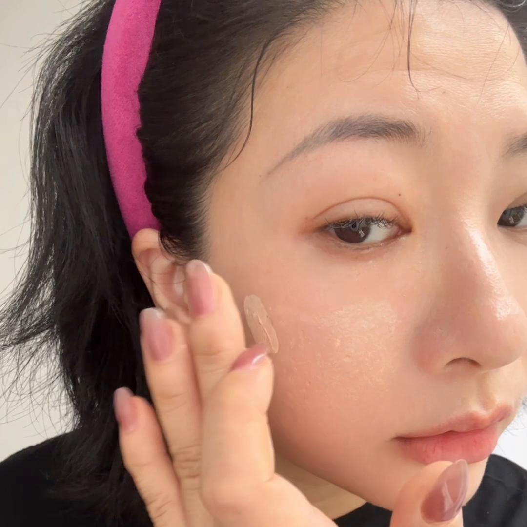 干皮怎么选卡姿兰安瓶粉底液,卡姿兰安瓶粉底液油痘肌