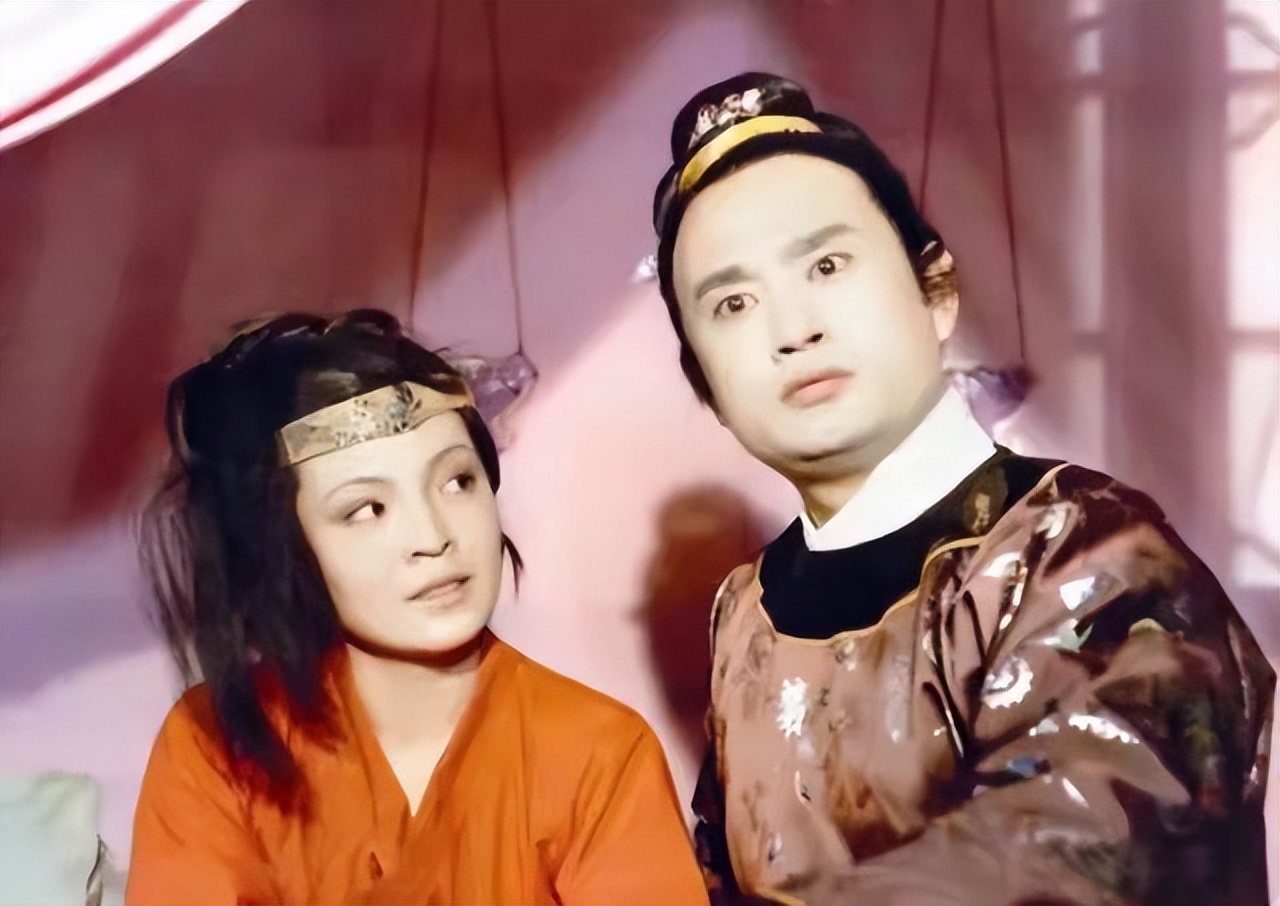 红楼梦嫦娥形象描述,红楼梦里嫦娥