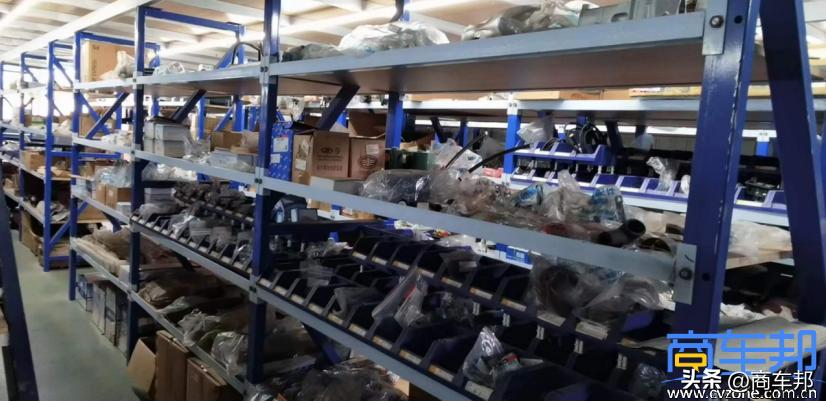 解放服务站一年内的车免费救援吗,年服务人次怎么计算