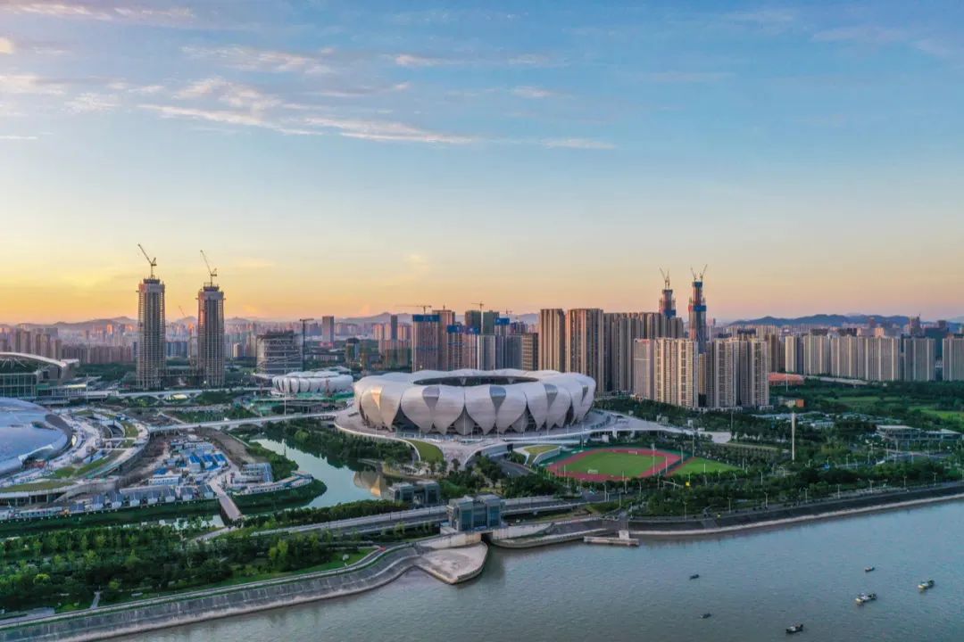 以贷养贷每月还1000本金,以贷养贷一个月需还2万怎么办