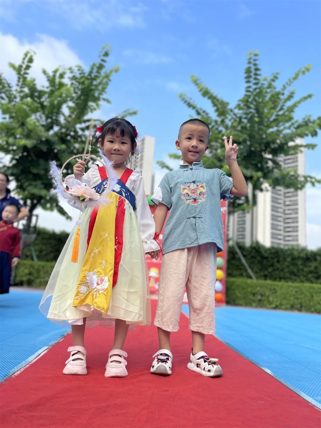 心怀皓月，致敬师恩，百仁幼儿园中秋节教师节双节主题系列活动