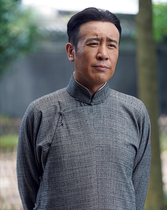 演员于和伟简历和他妻子照片,演员于和伟的家庭生活幸福吗