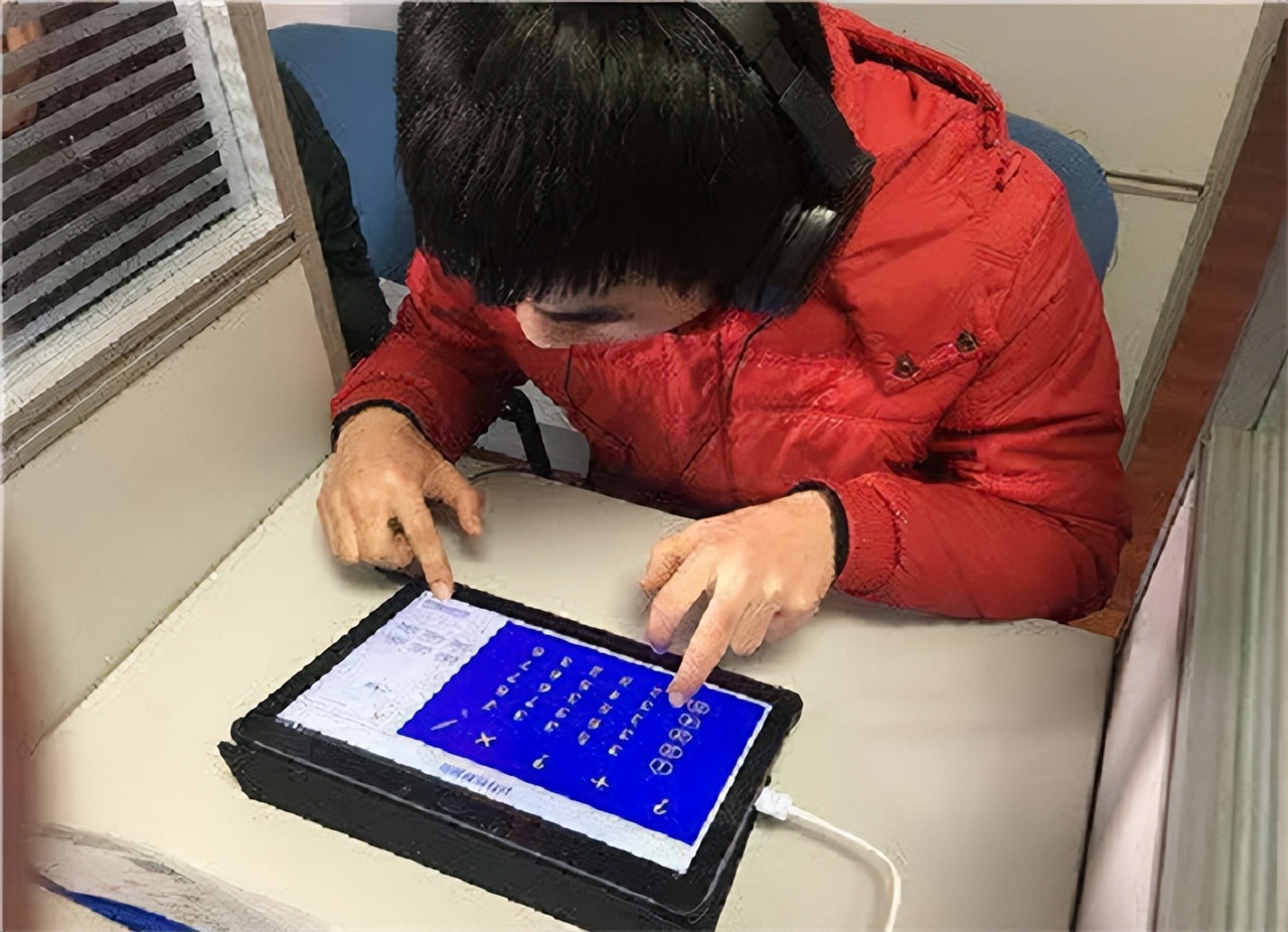 断骨增高的李亚诺是哪里人,李亚诺截骨长高是真人真事吗