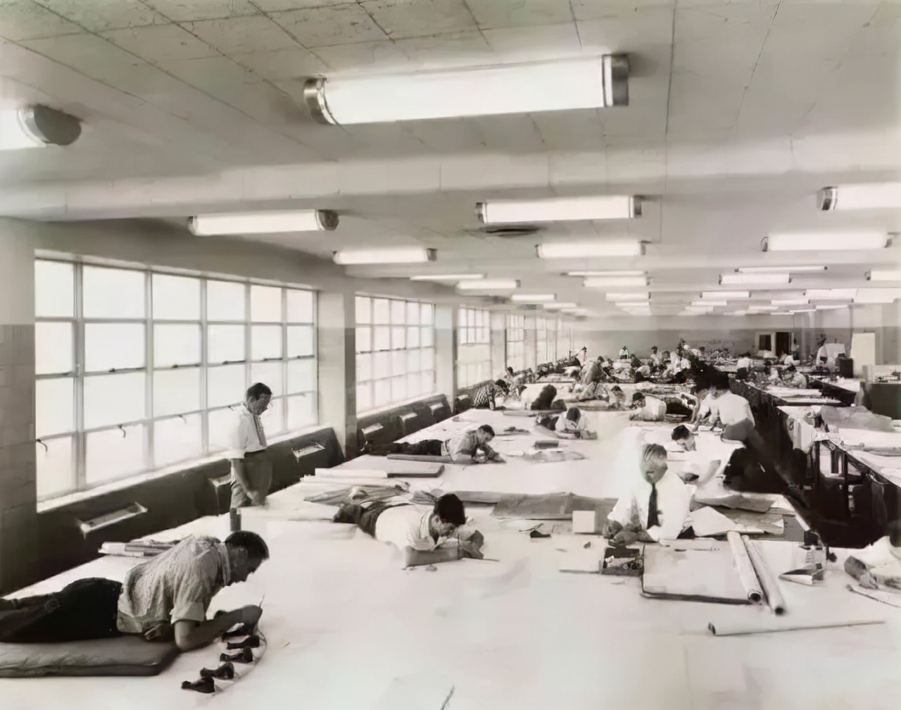 没有电脑的时代，建筑师们是怎么画图的？