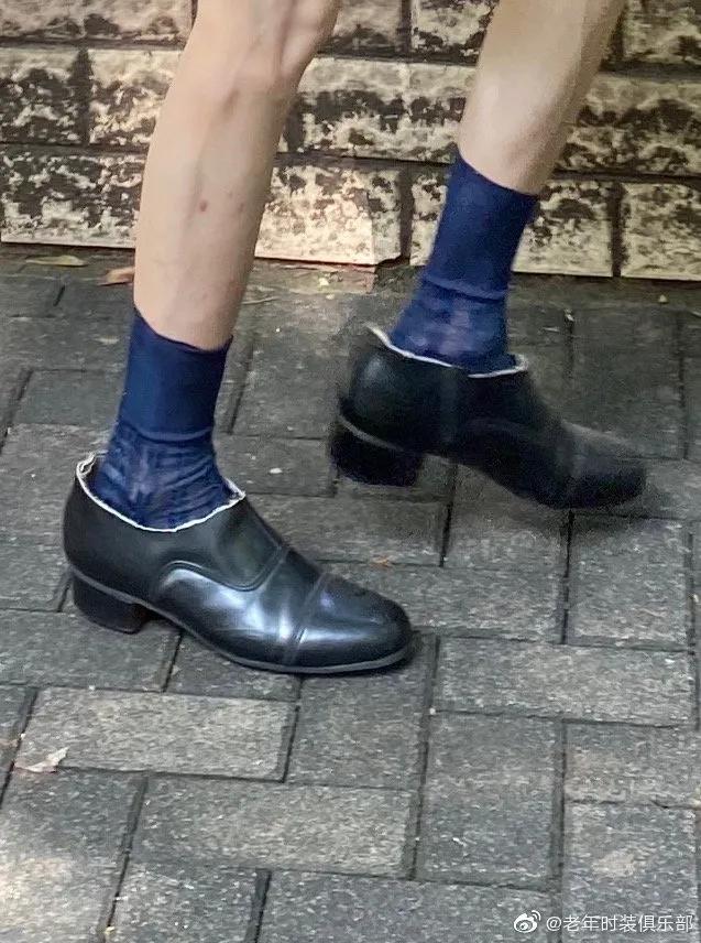 抖音里不敢点赞的女明星,上海最显年轻的网红