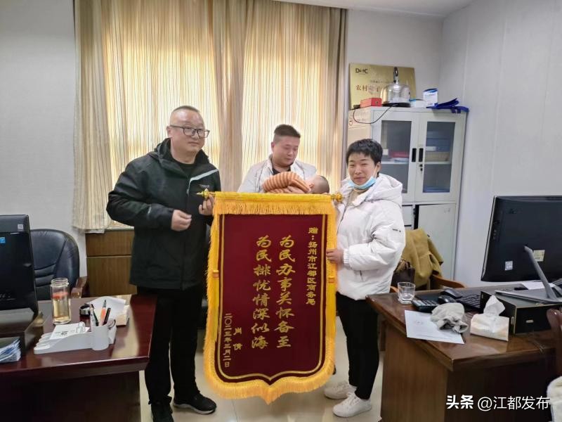 出租车更新办证时间,出租车超过48小时没开发票怎么办