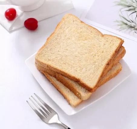 保质期内面包发霉怎么处罚商家,怎样延缓面包发霉变质