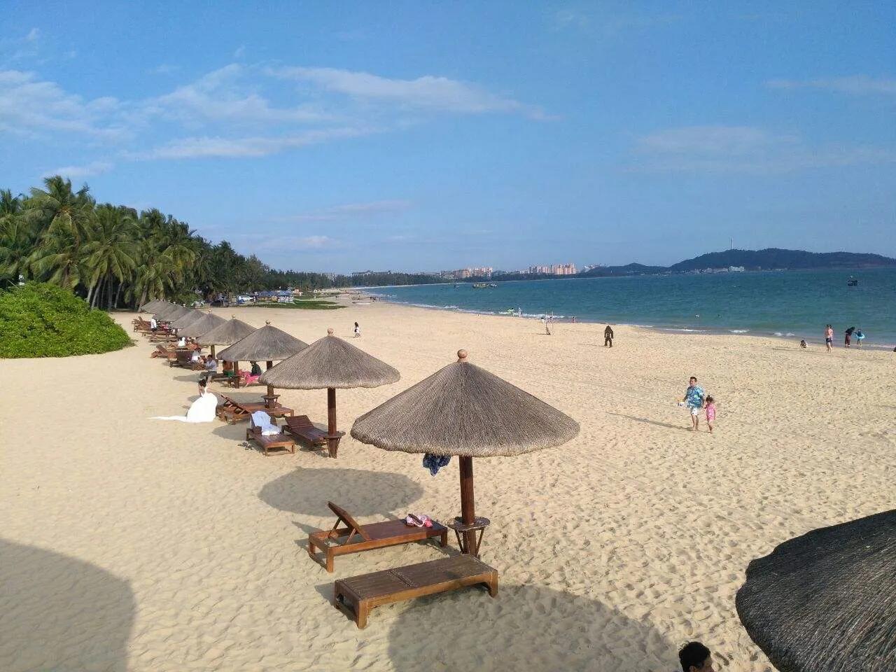 三亚大东海海滩浴场,除了三亚的海还有哪儿的海好玩