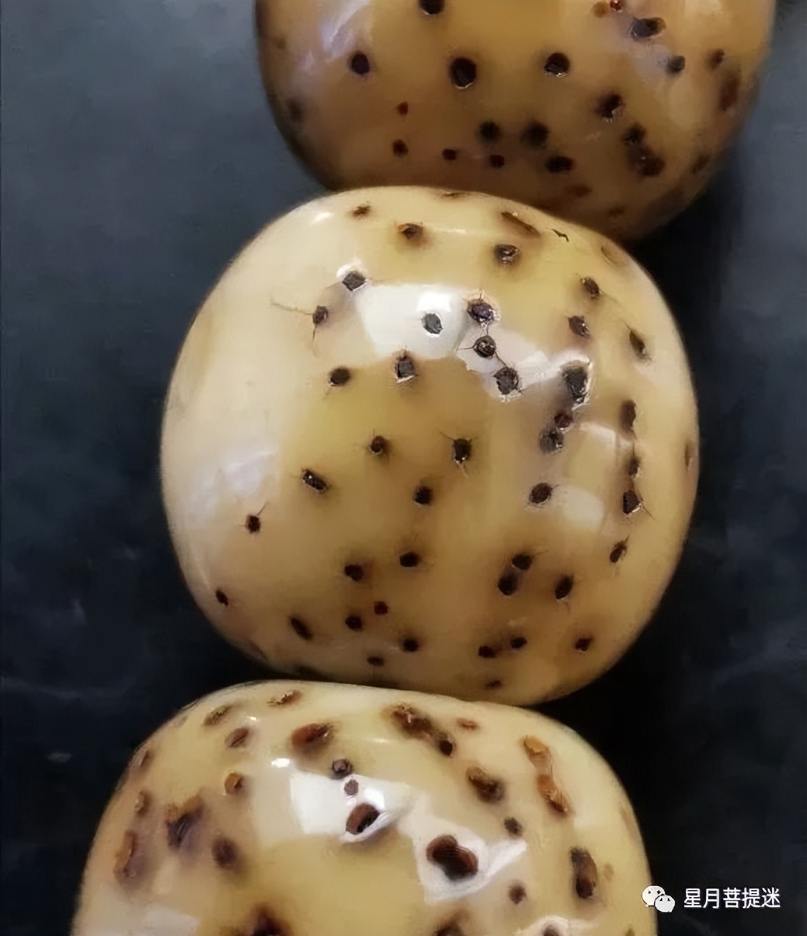 石玉料星月菩提玩出色差怎么办,星月菩提补的珠子有色差怎么办