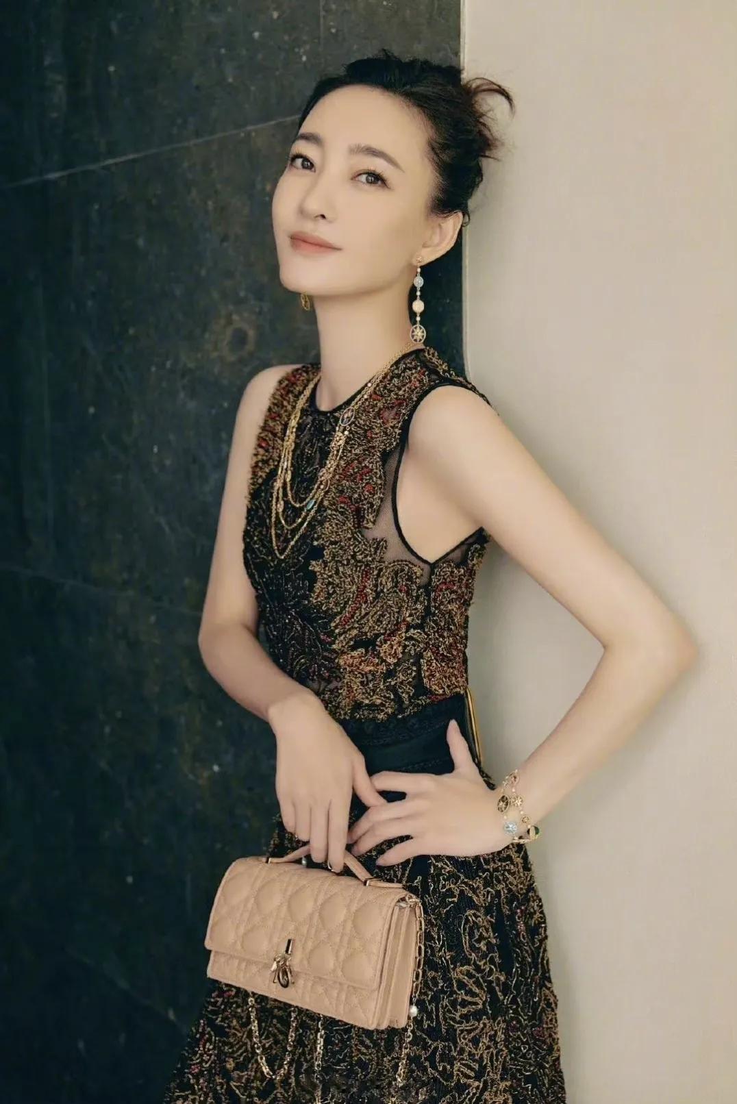 dior2023早春成衣图片,dior2020早春成衣系列