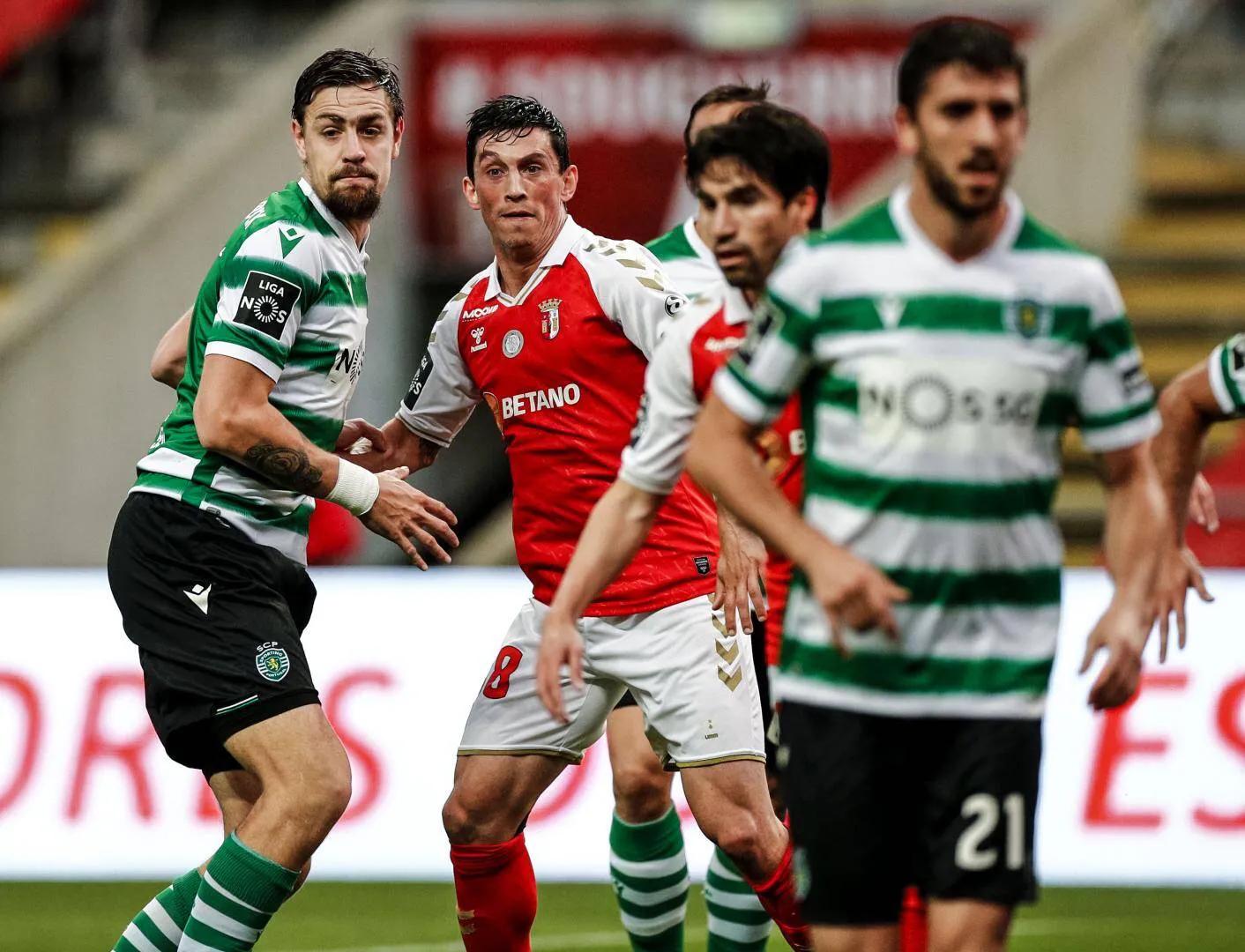 足球经典比赛拜仁对莱比锡,拜仁2:0巴黎比赛