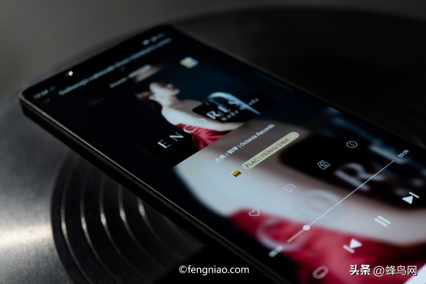 索尼xperia1v深度测评,索尼xperia1iii摄像头传感器