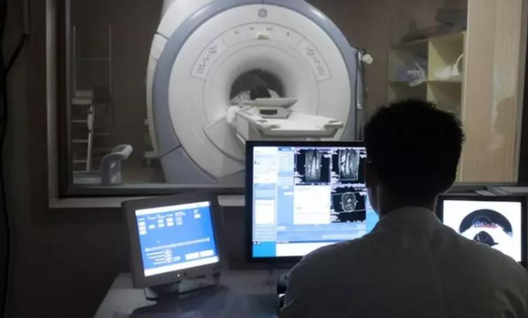 3200万的美国货，被中国打成白菜价，外媒：美国想卖中国不买