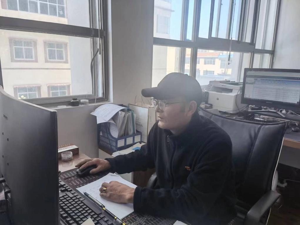 雪域净土高原明珠——记*藏西**电信人在雪域高原的“坚守”与“雄心”