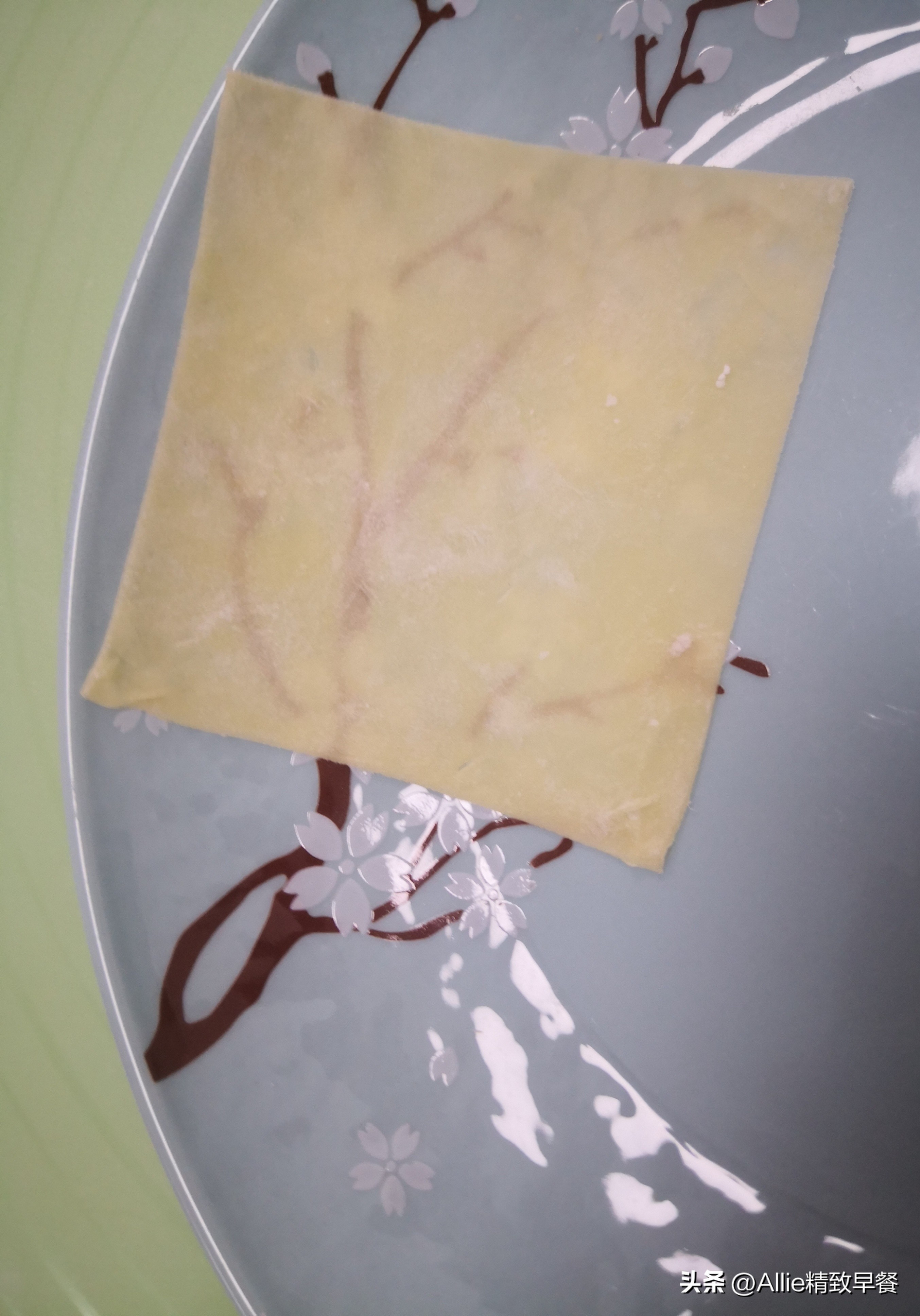 馄饨皮加什么添加剂最好,买的馄饨皮里面有添加剂吗